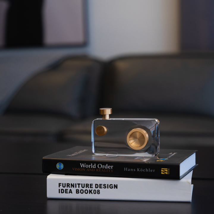 Golden Lens Décor