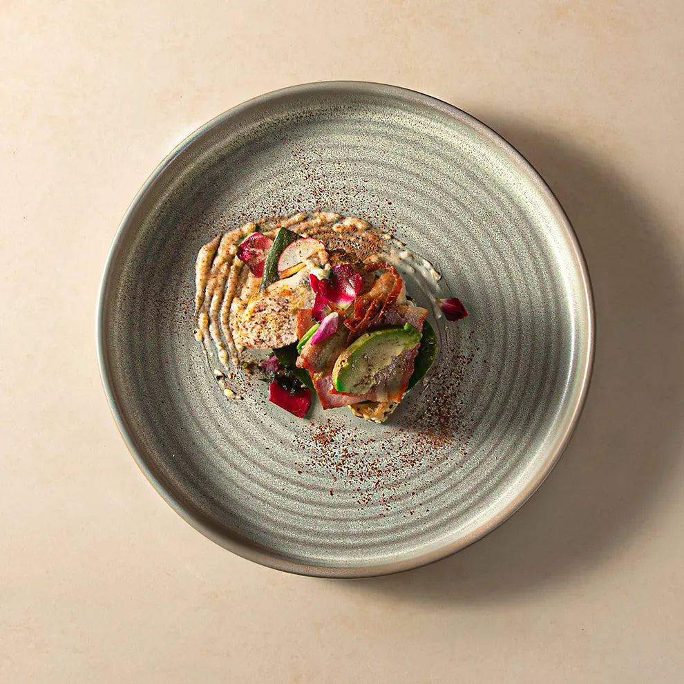 Flare Collection - Raised Rim Round Plate