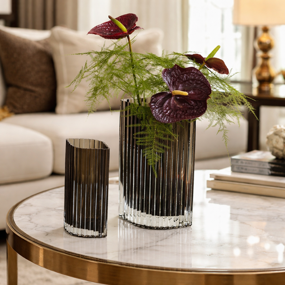 Ebon Ridge Vase