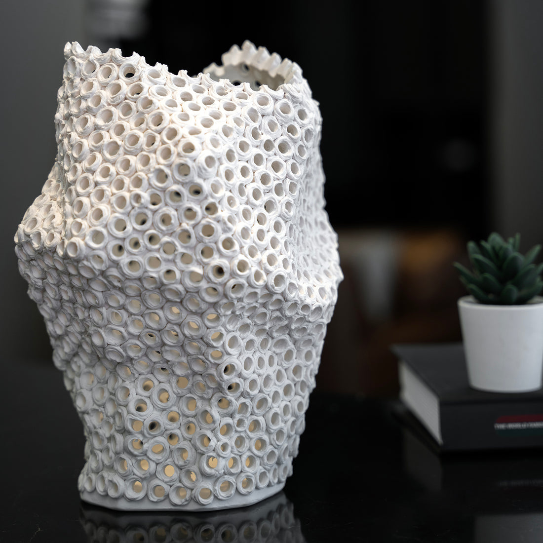 Elegant Interlace